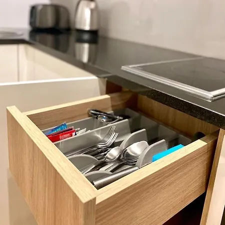 K22 Slawinska 504 In The Varsovie