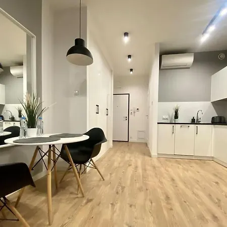 K22 Slawinska 504 In The *